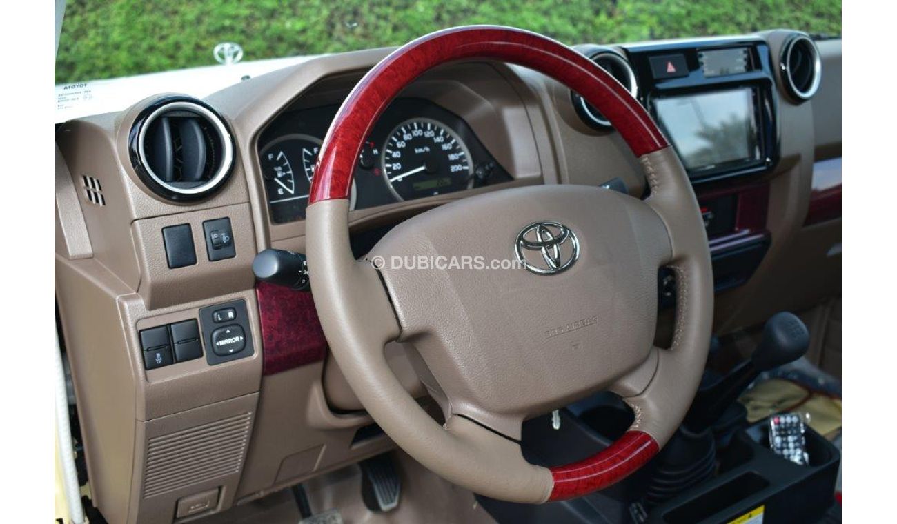 Toyota Land Cruiser Pick Up Single Cabin  Lx V8 4.5l Diesel 4wd Manual Transmission