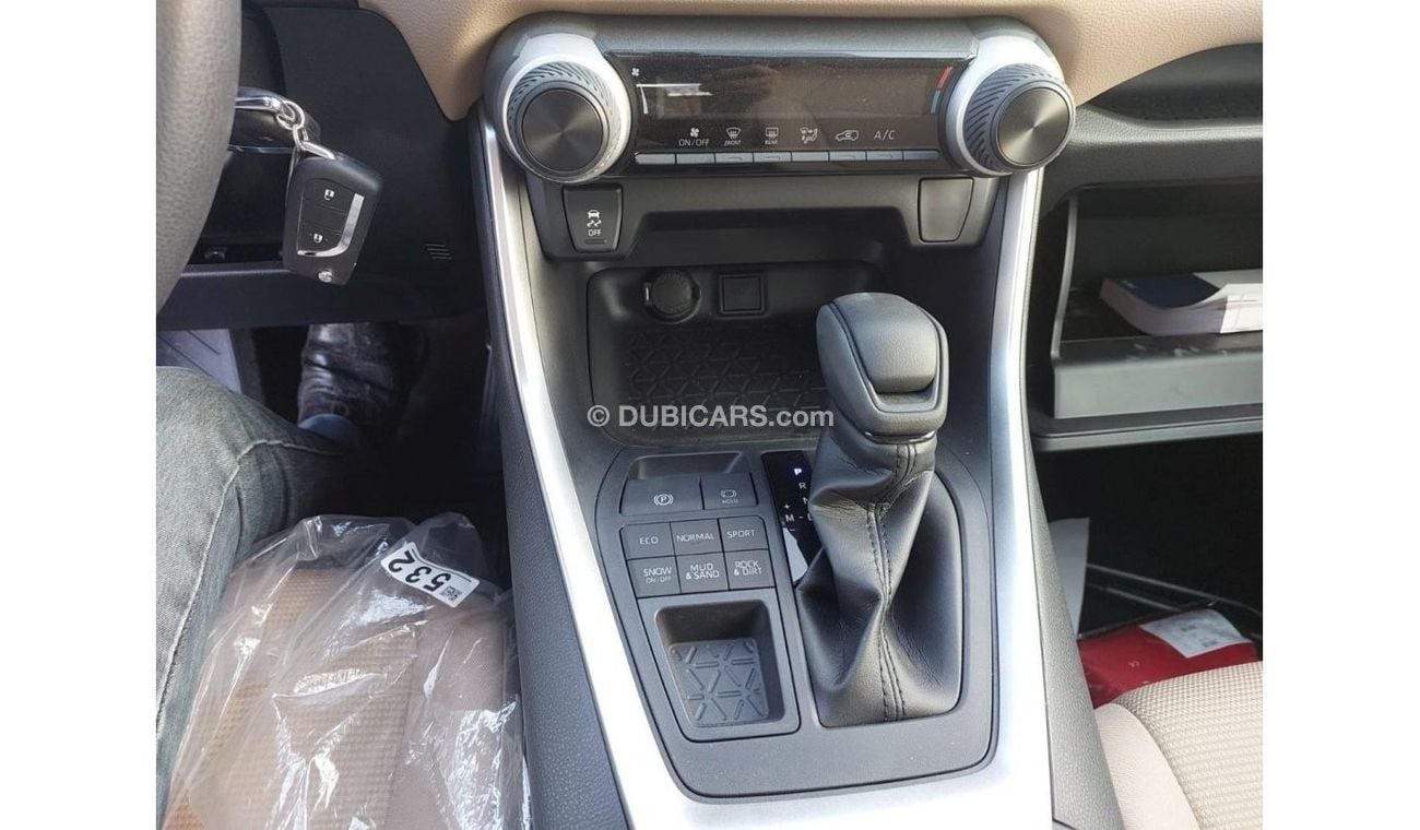 تويوتا راف ٤ LE LE