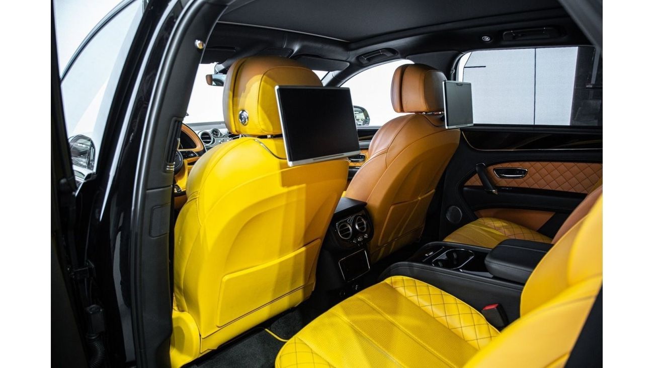 بنتلي بينتايجا سيجناتشر