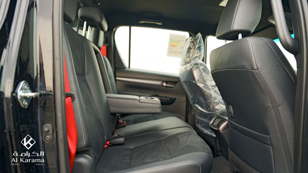 تويوتا هيلوكس محرك V6 | كامل المواصفات | كاميرا 360 درجة | مبدلات سرعة يدوية | هيكل عريض | لون أسود أنيق |