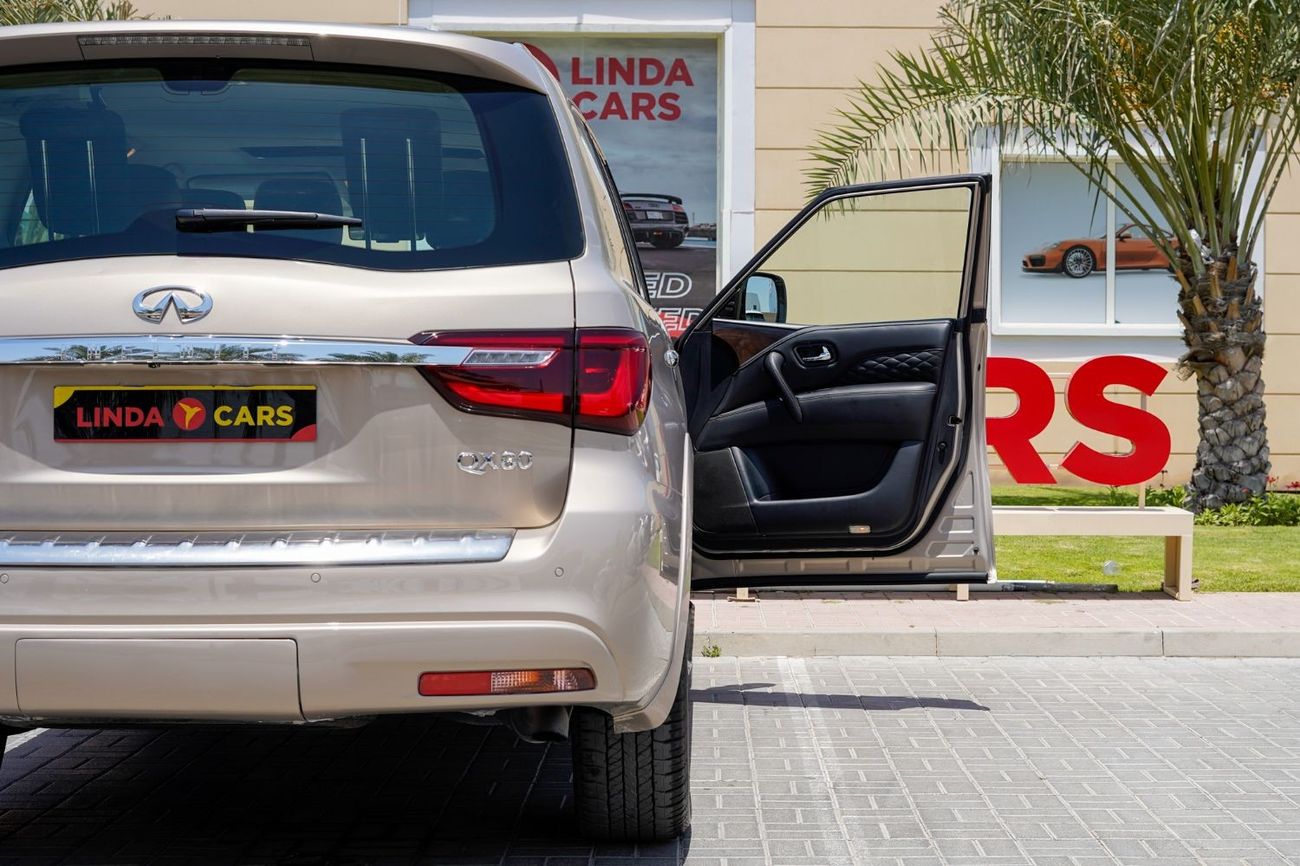 Infiniti QX80 Luxe 7st Infiniti QX80 2020 (7 SEATERS) GCC under Warranty with Flexible Down-Payment/ Flood Free.