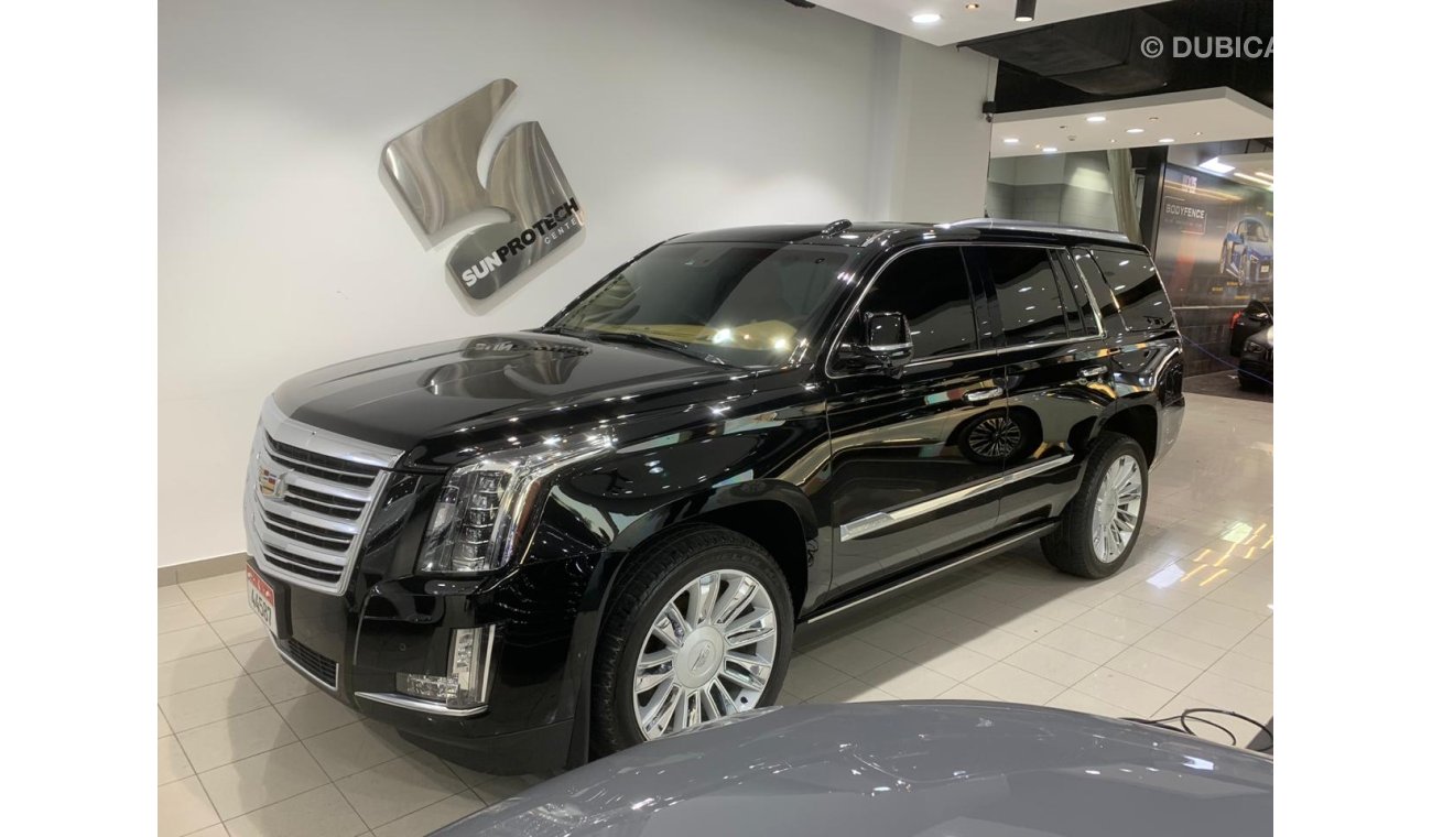 Cadillac 452 2015 platinum (8 speed)