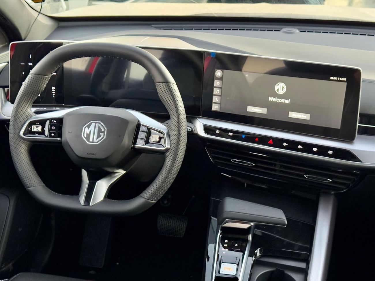 MG One Deluxe 1.5L Petrol FWD 2024 Export Price @ 55,500 AED