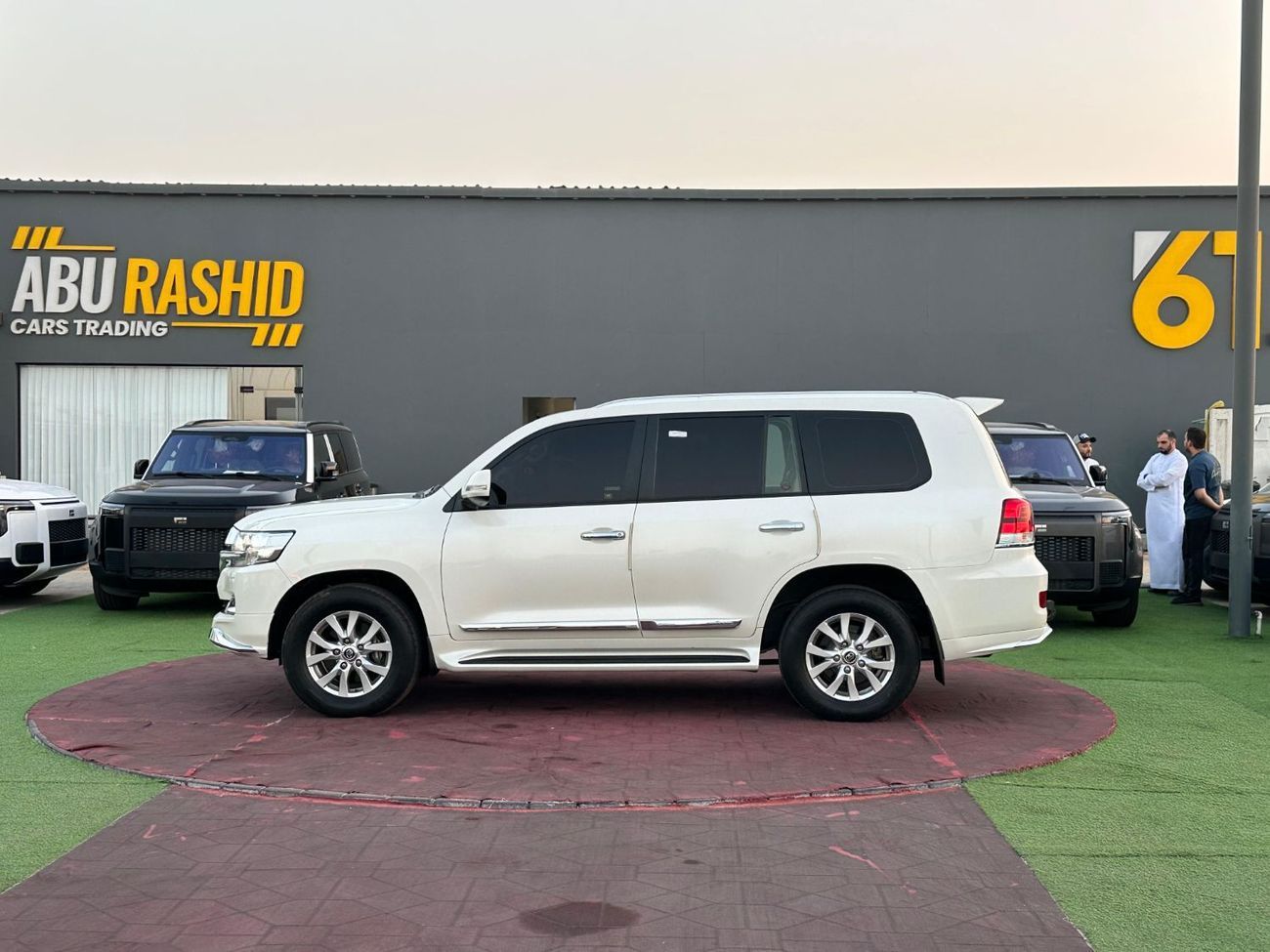 Toyota Land Cruiser GXR 4.6L