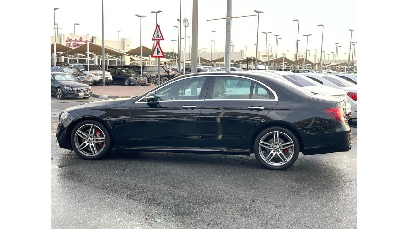 Mercedes-Benz E300 Mercedes E300 AMG _American_2017_Excellent Condition _Full option