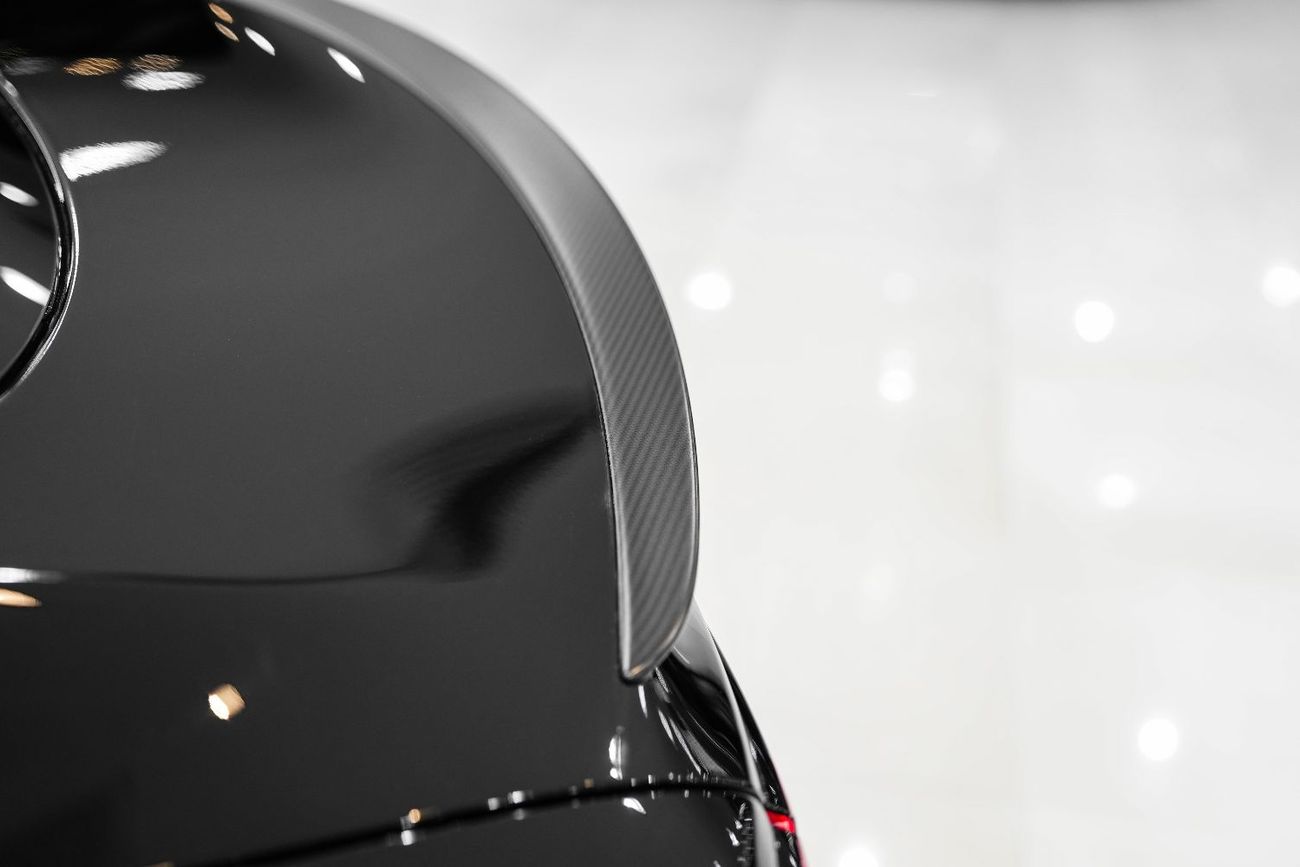 تسلا Model S Plaid (AWD) Carbon Fiber Interior | 1,020 HP!!