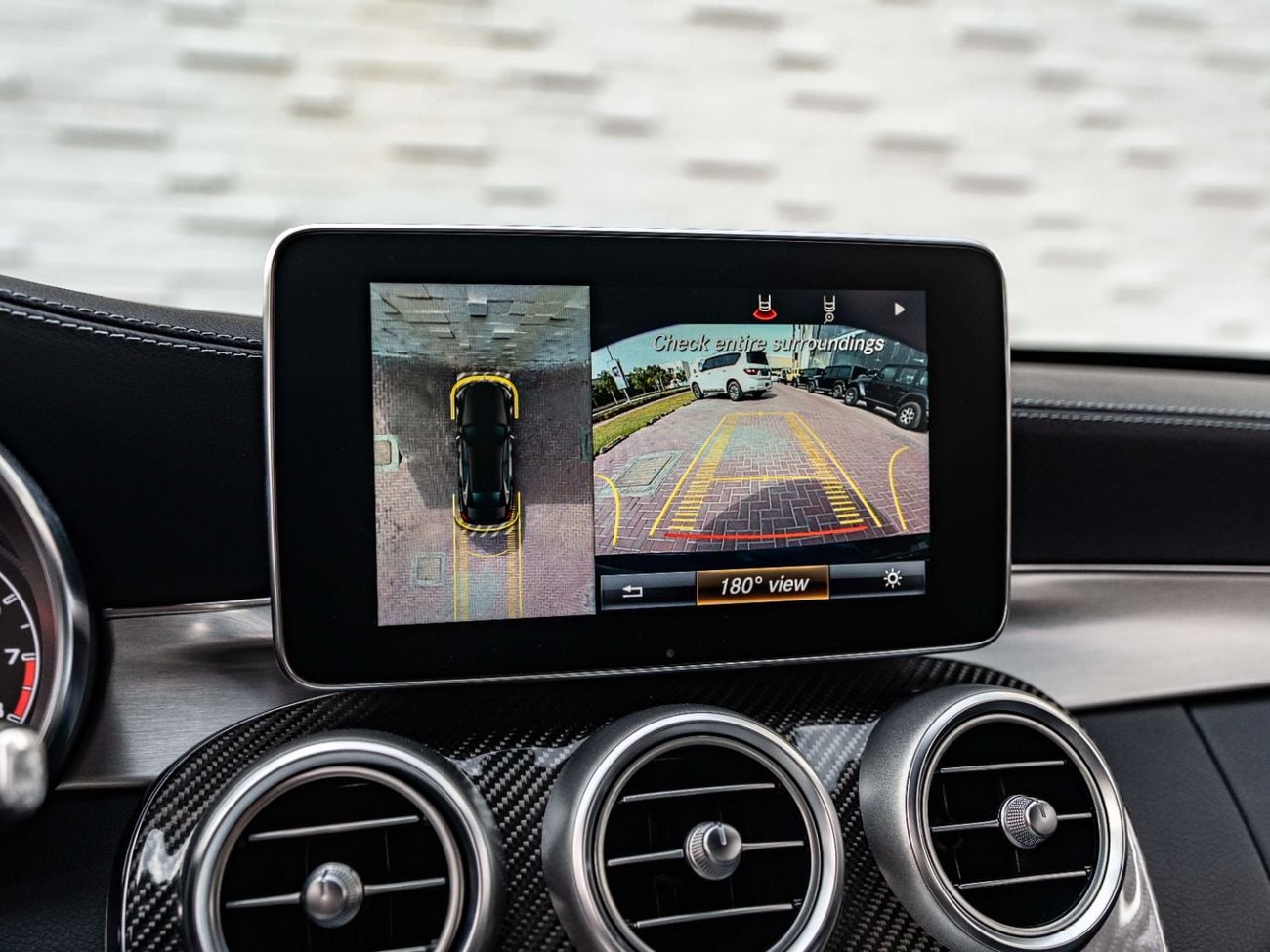 Mercedes-Benz C 63 AMG Std 4.0L Sedan