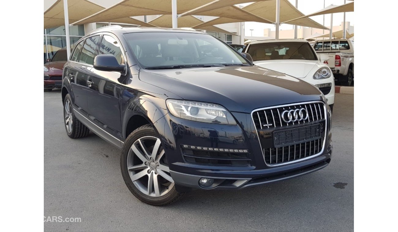 Audi Q7 GCC car prefect condition no need any maintenance full option panoramic roof leather seats