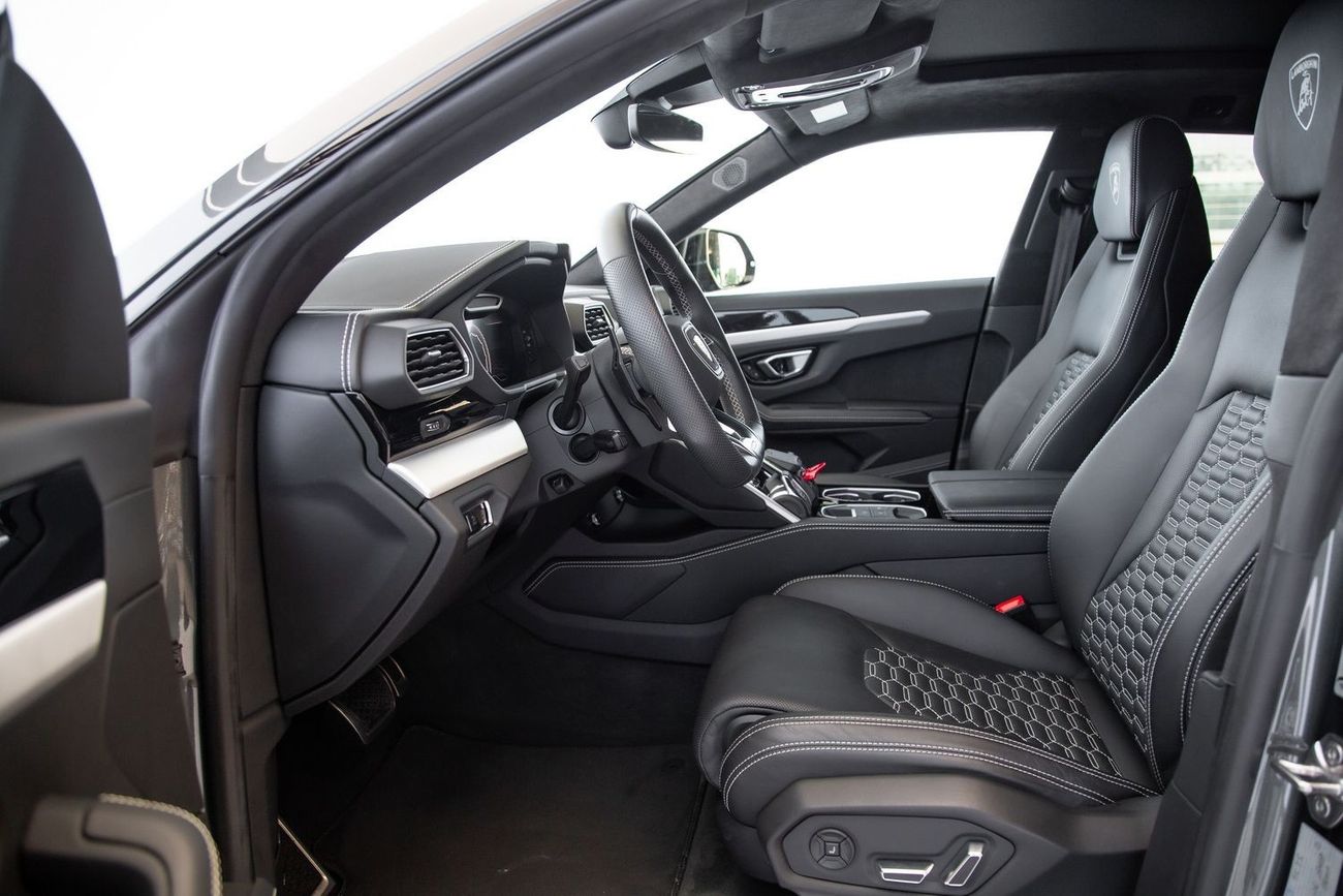 Lamborghini Urus Std