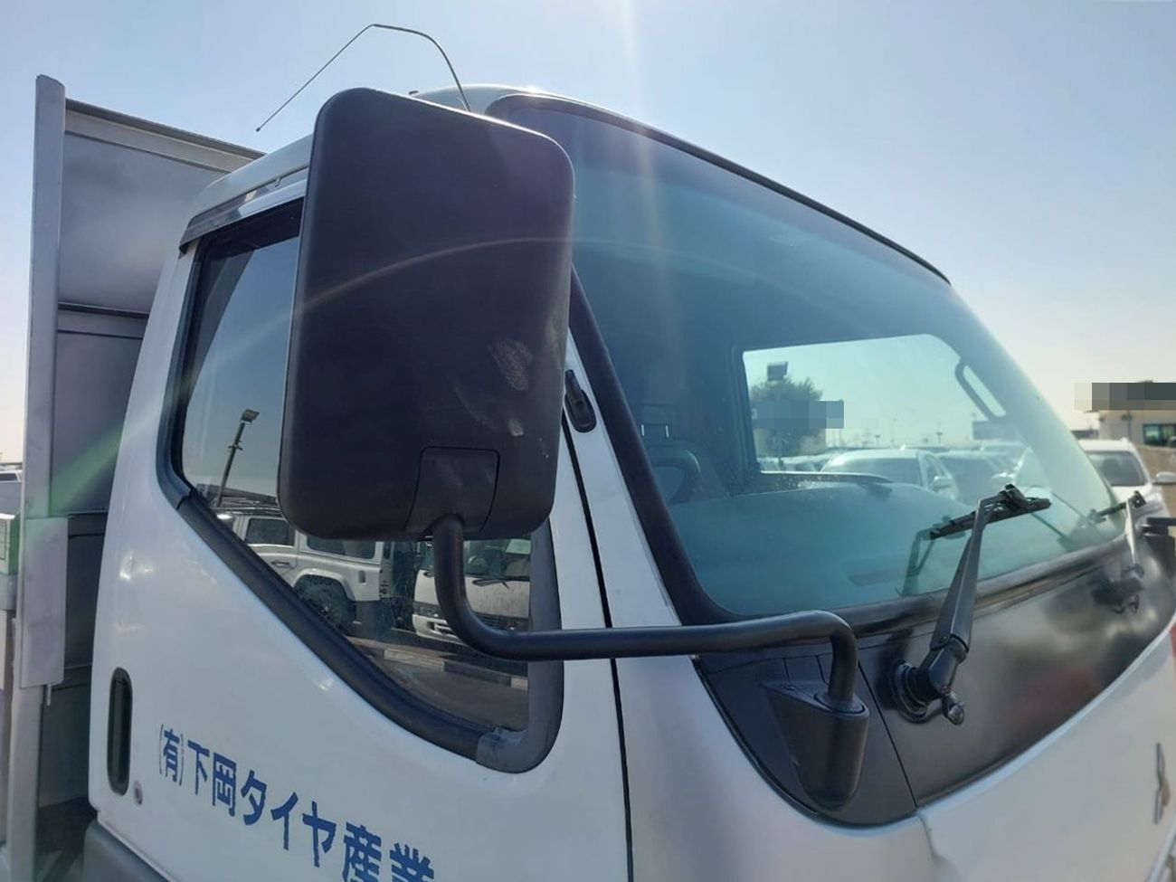 ميتسوبيشي فوسو كانتير MITSUBISHI CANTER TRUCK RHD 1995 MODEL 4.5 L DIESEL MANUAL(PM20240)