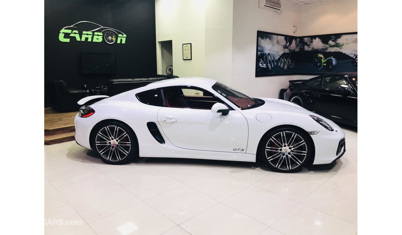 Porsche Cayman GTS - 2016 - GCC -UNDER WARRANTY ( VAT included )