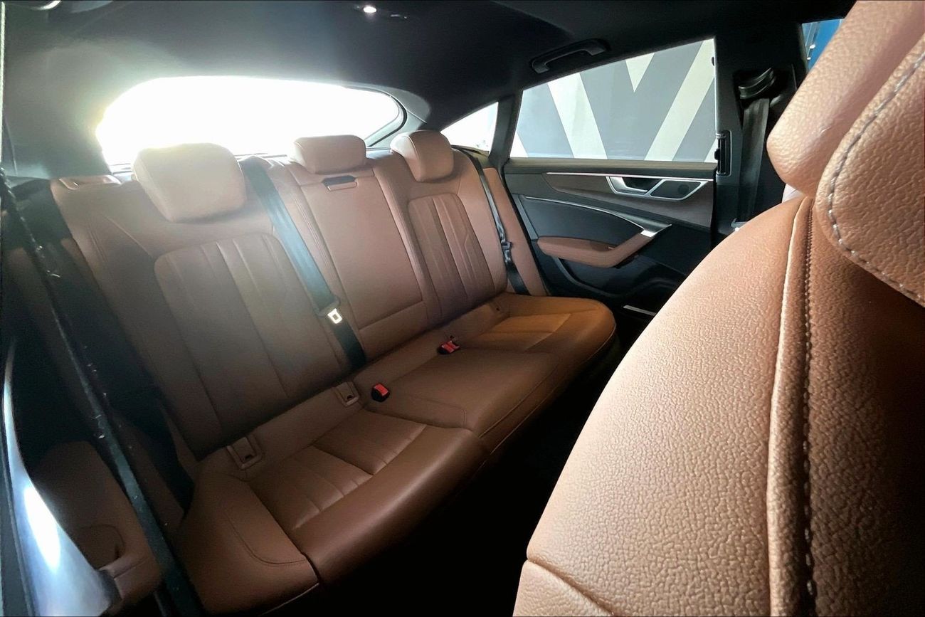 أودي A7 45 TFSI S-Line | شامل الضمان | 0 ﺪﻔﻋﺓ ﺃﻮﻟﻯ