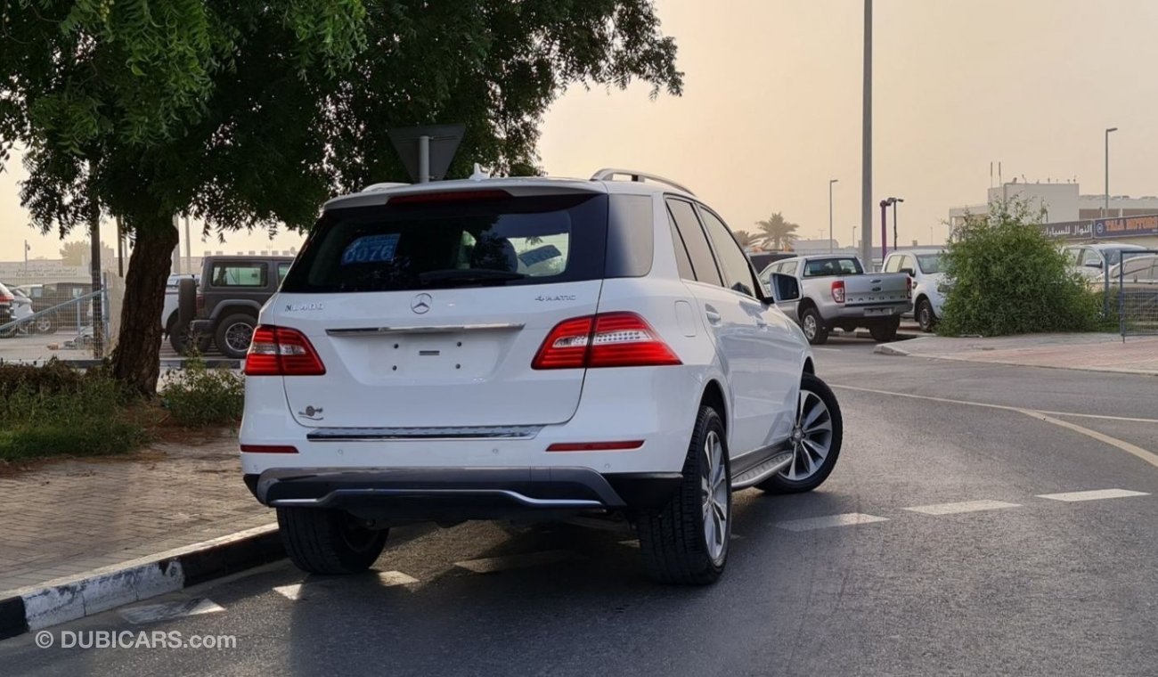 Mercedes-Benz ML 400 Std 3.5L V6 2015 GCC Perfect Condition