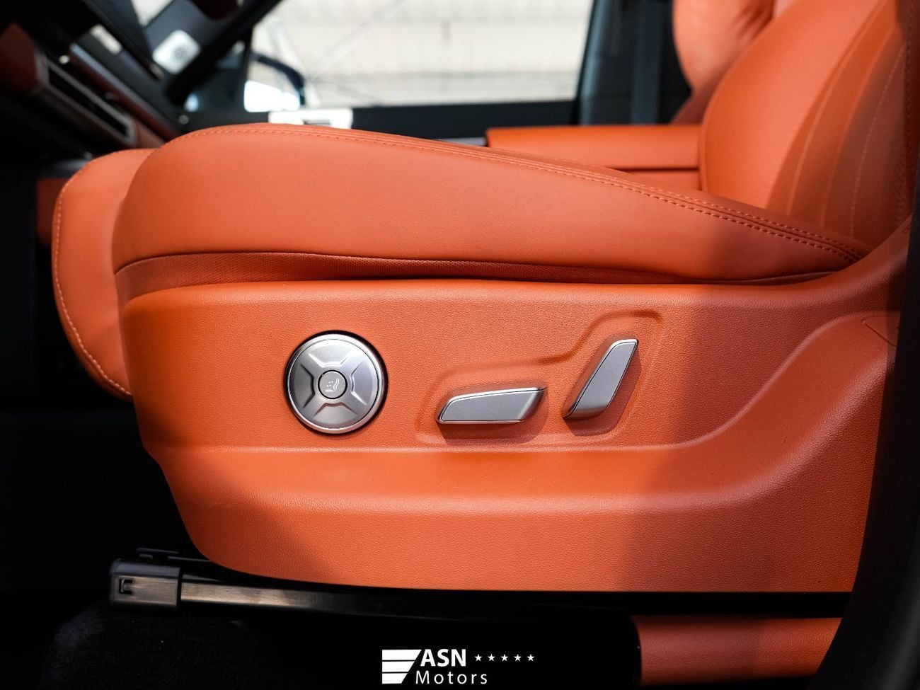 BYD Leopard Titanium 7 Ultra Edition Orange Interior 1.5 Plug-In Hybrid (Export Price)