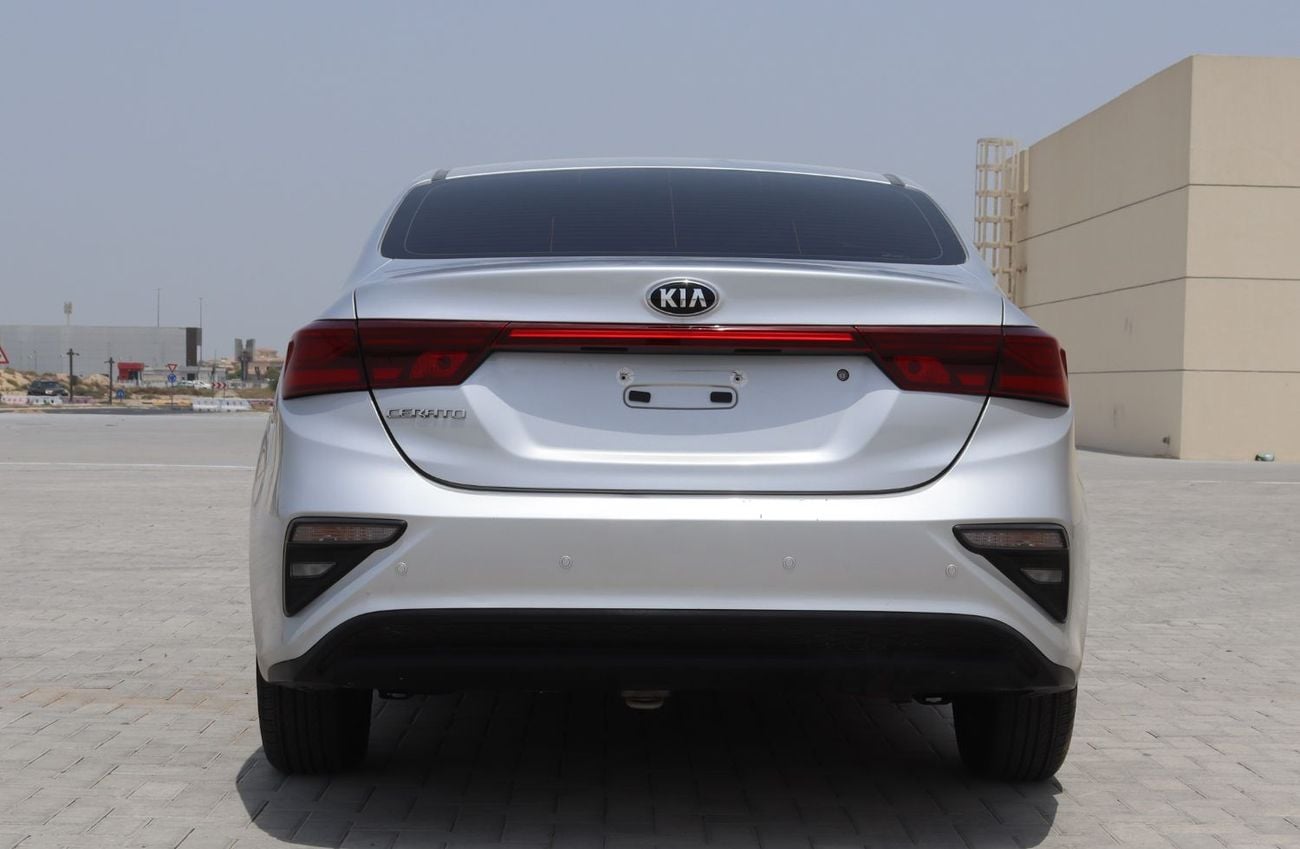 Kia Cerato Kia Cerrato car model 2020, Gulf specifications, accident-free, mileage 95,000 kilometers, with a 16