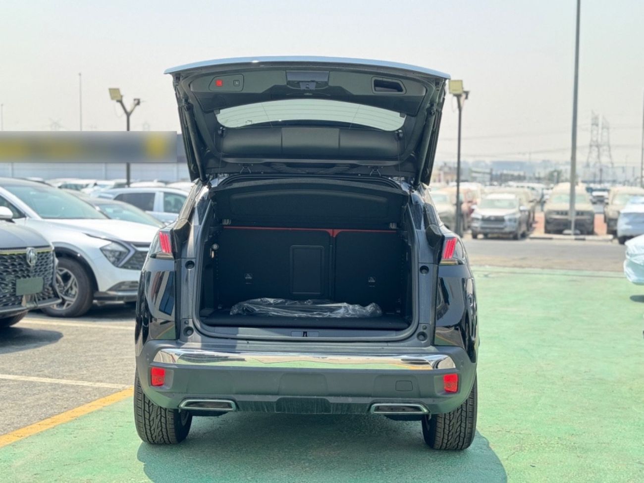 Peugeot 3008 PEUGEOT 3008 GT - 1.6T -  (2025 MODEL) GCC specs