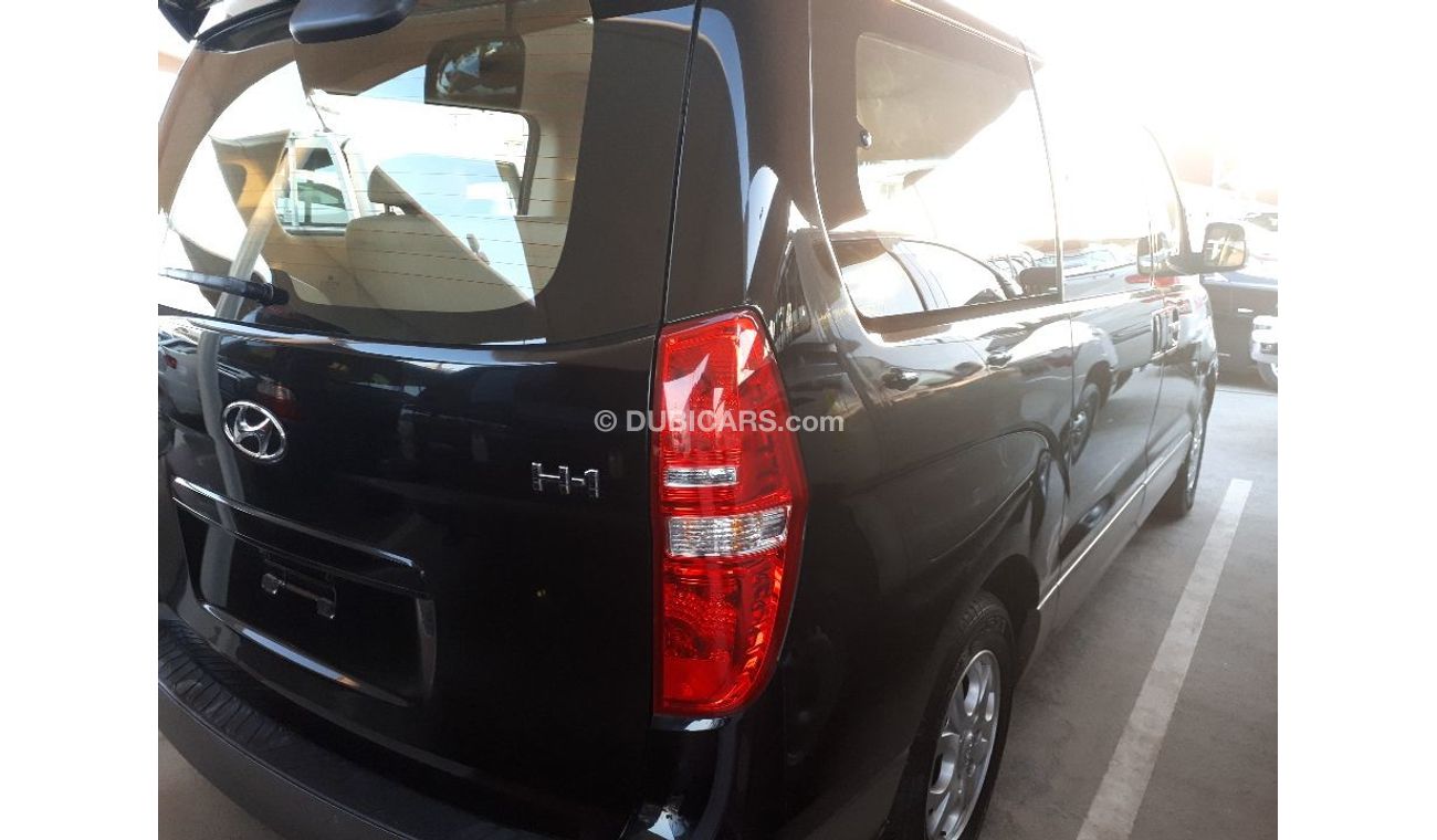 Hyundai H-1
