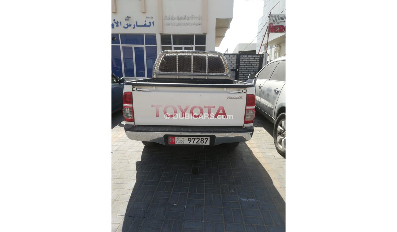 تويوتا هيلوكس