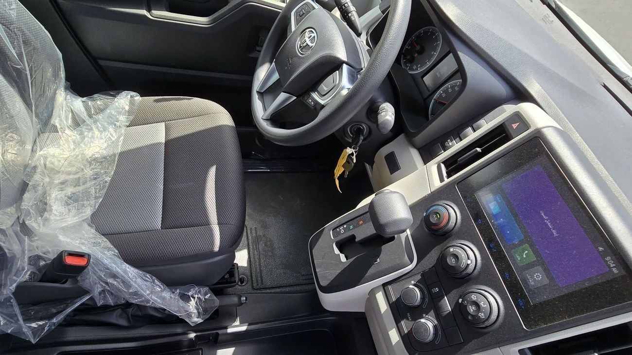 تويوتا هاياس GL DX Commuter V6 3.5L Petrol 2025YM