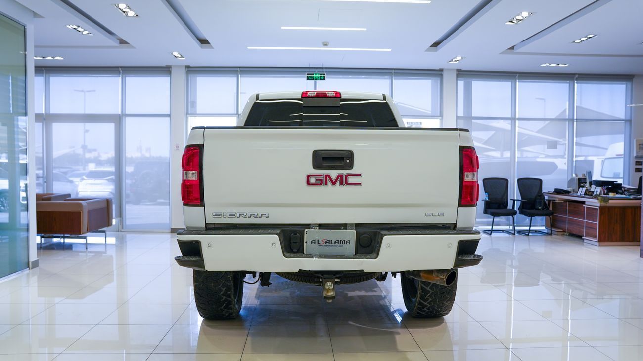 GMC Sierra