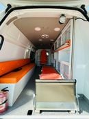 Toyota Hiace Van High Roof 2.8L (174 HP) A/T