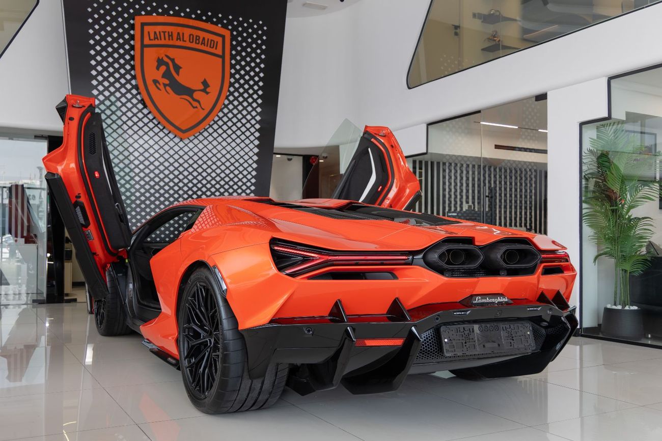 Lamborghini Revuelto 6.5L V12 Hybrid Lamborghini Revuelto 2024 Fully Carbon Fiber