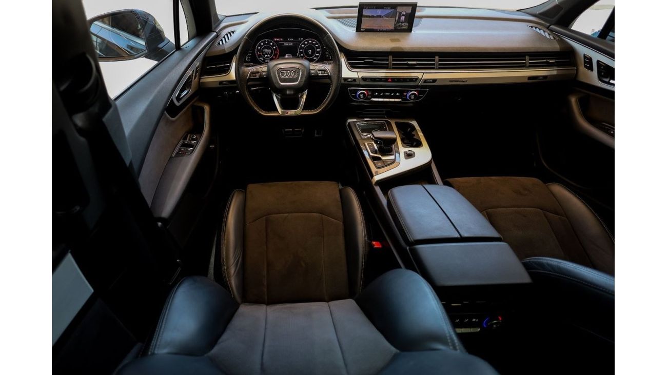 أودي Q7 45 TFSI quattro S-لاين