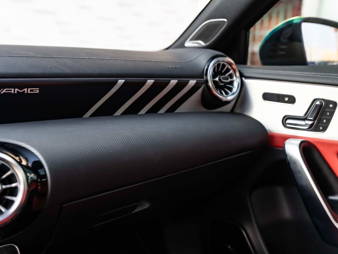 مرسيدس بنز A 35 AMG Std 2.0L