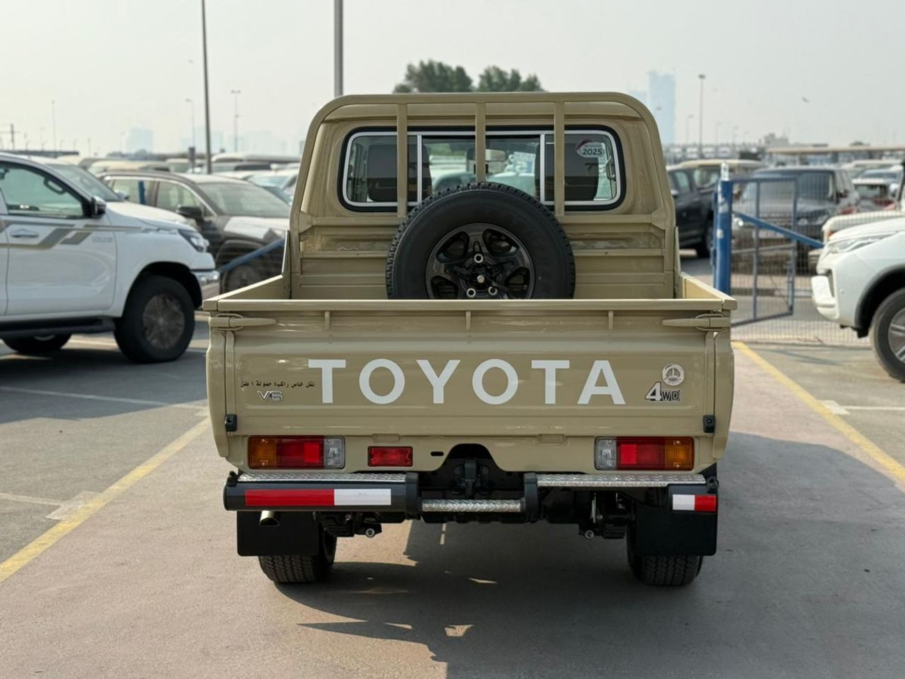 Toyota Land Cruiser Pick Up TOYOTA LAND CRUISER LC79 4.0 GCC 2025 2025