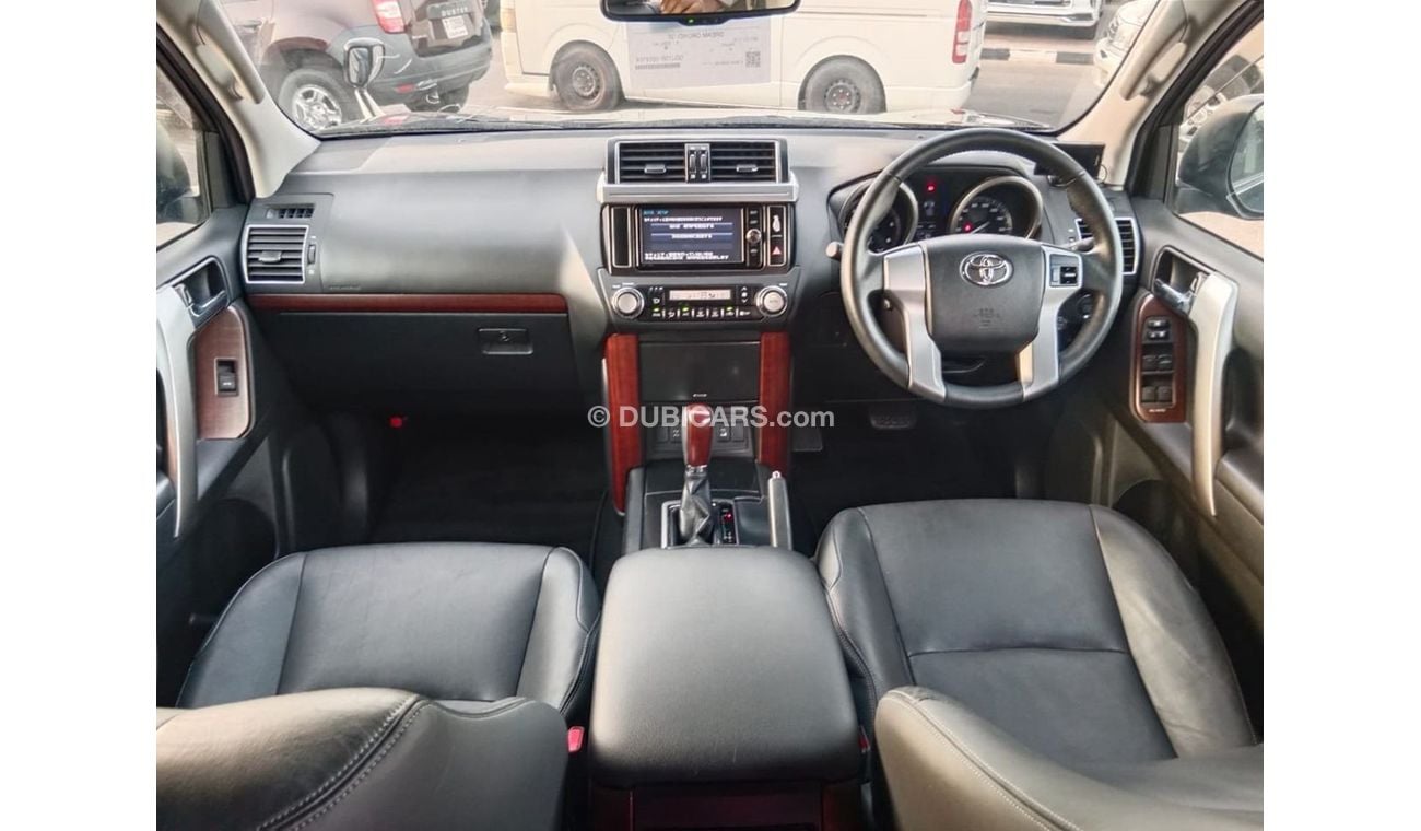 Toyota Prado TOYOTA LAND CRUISER PRADO RIGHT HAND DRIVE (PM1563)