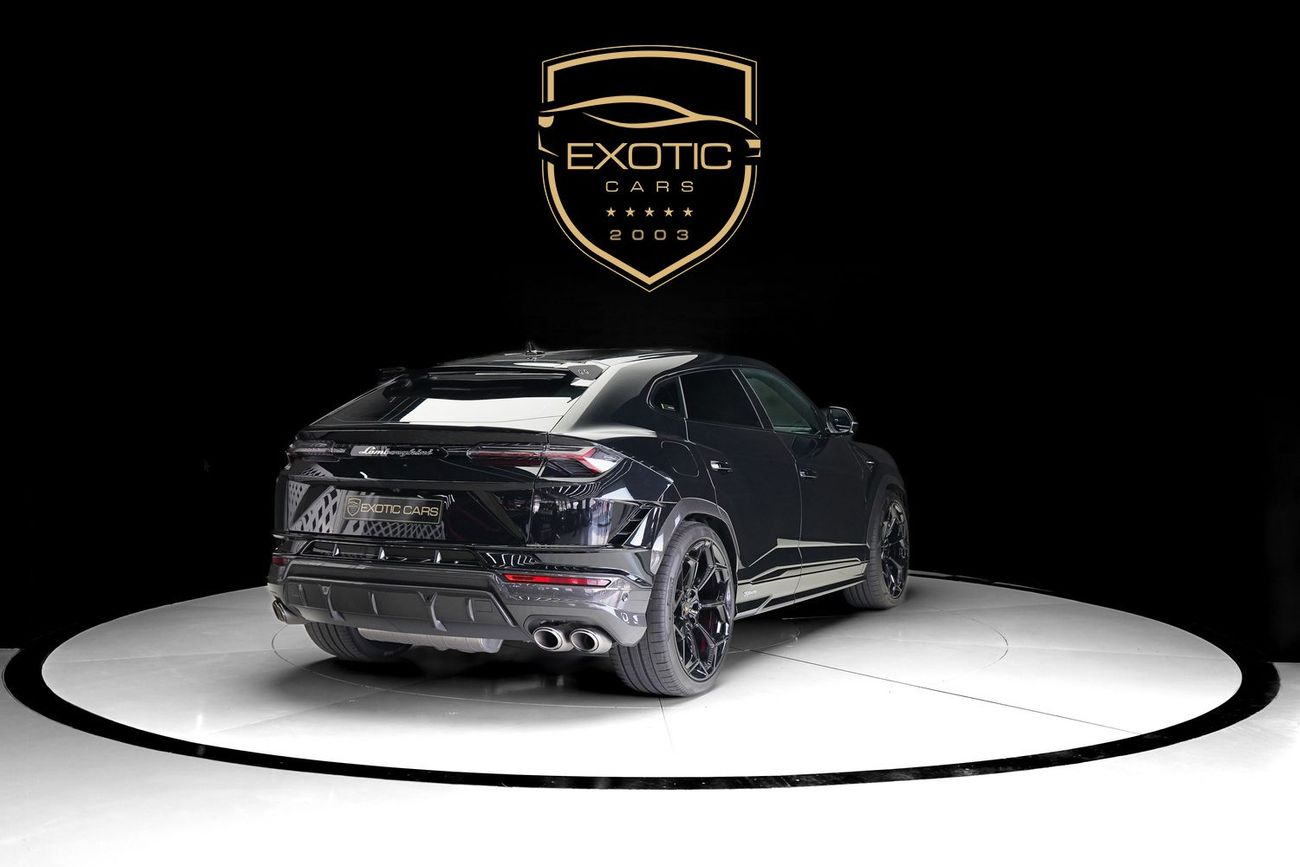 لامبورغيني اوروس 4.0T V8 Performante