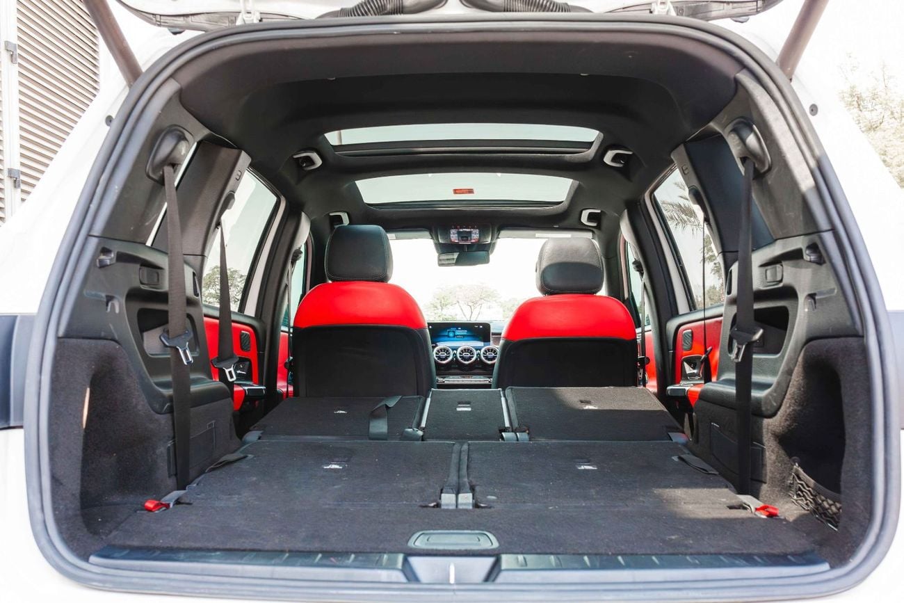 Mercedes-Benz GLB 250 4MATIC 2.0L (221 HP)