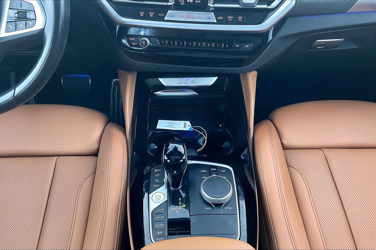 بي أم دبليو X4 xDrive 30i M Sport | National Day Celebration | شامل الضمان | 0 ﺪﻔﻋﺓ ﺃﻮﻟﻯ