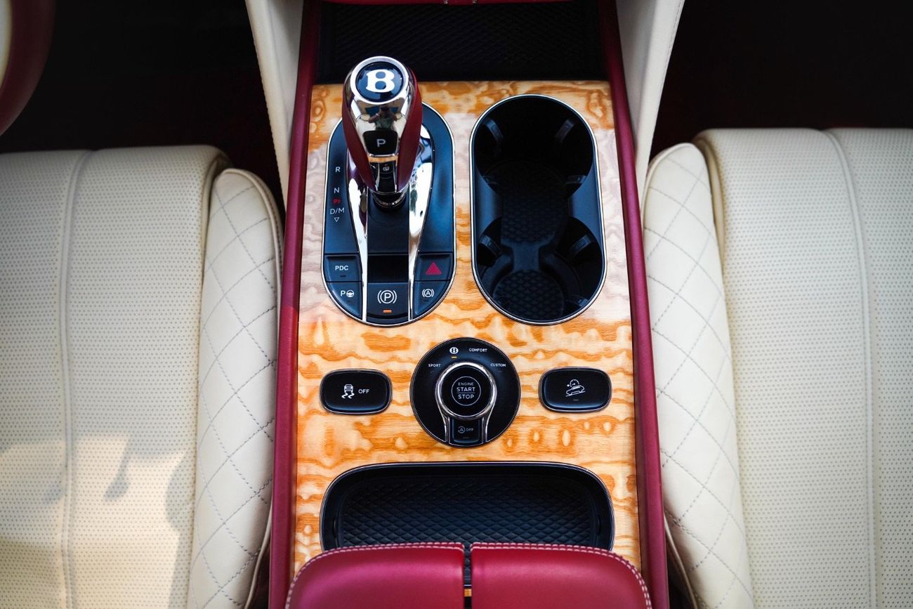 Bentley Bentayga Bentley Bentayga W12 First Edition