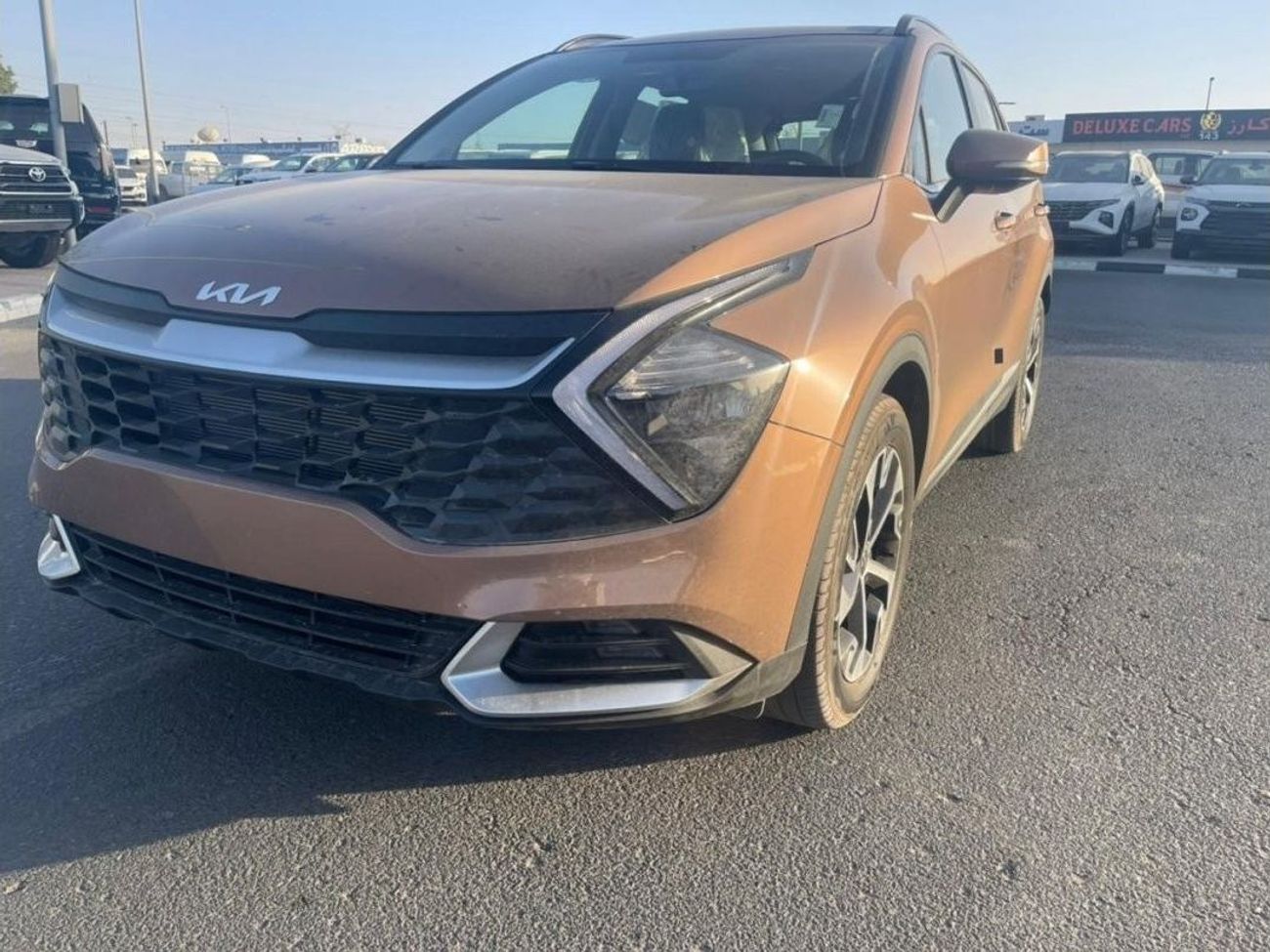 Kia Sportage 1.6L Petrol Auto, gray and silver color available