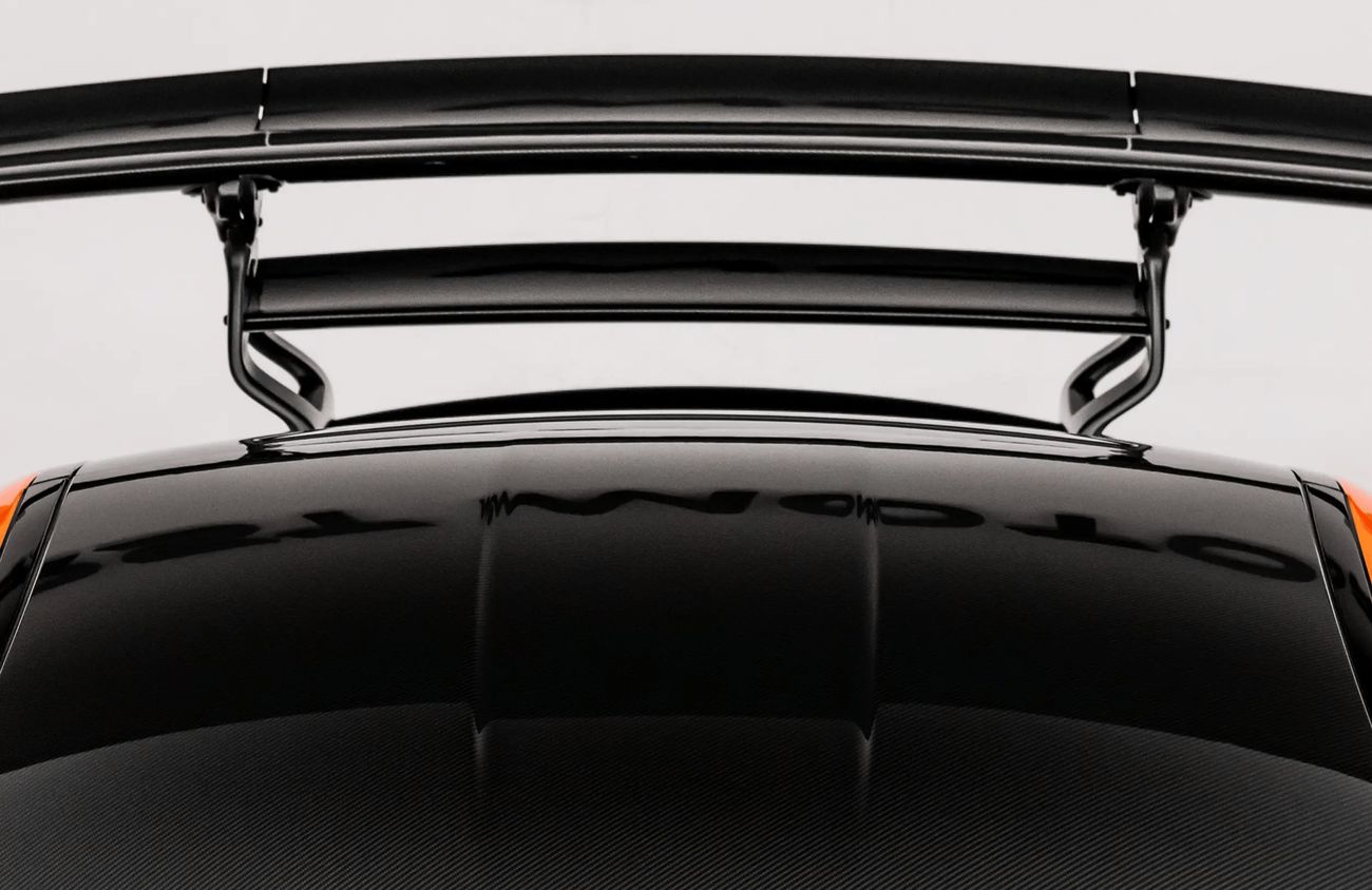 Mercedes-Benz AMG GT All-new 4.0L V8 biturbo engine