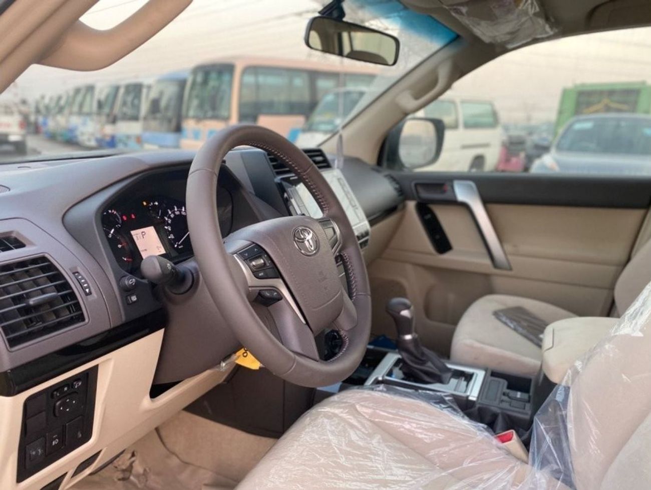 Toyota Prado TXL 2.7 L| 4V 4WD | Petrol | automatic | Brand new