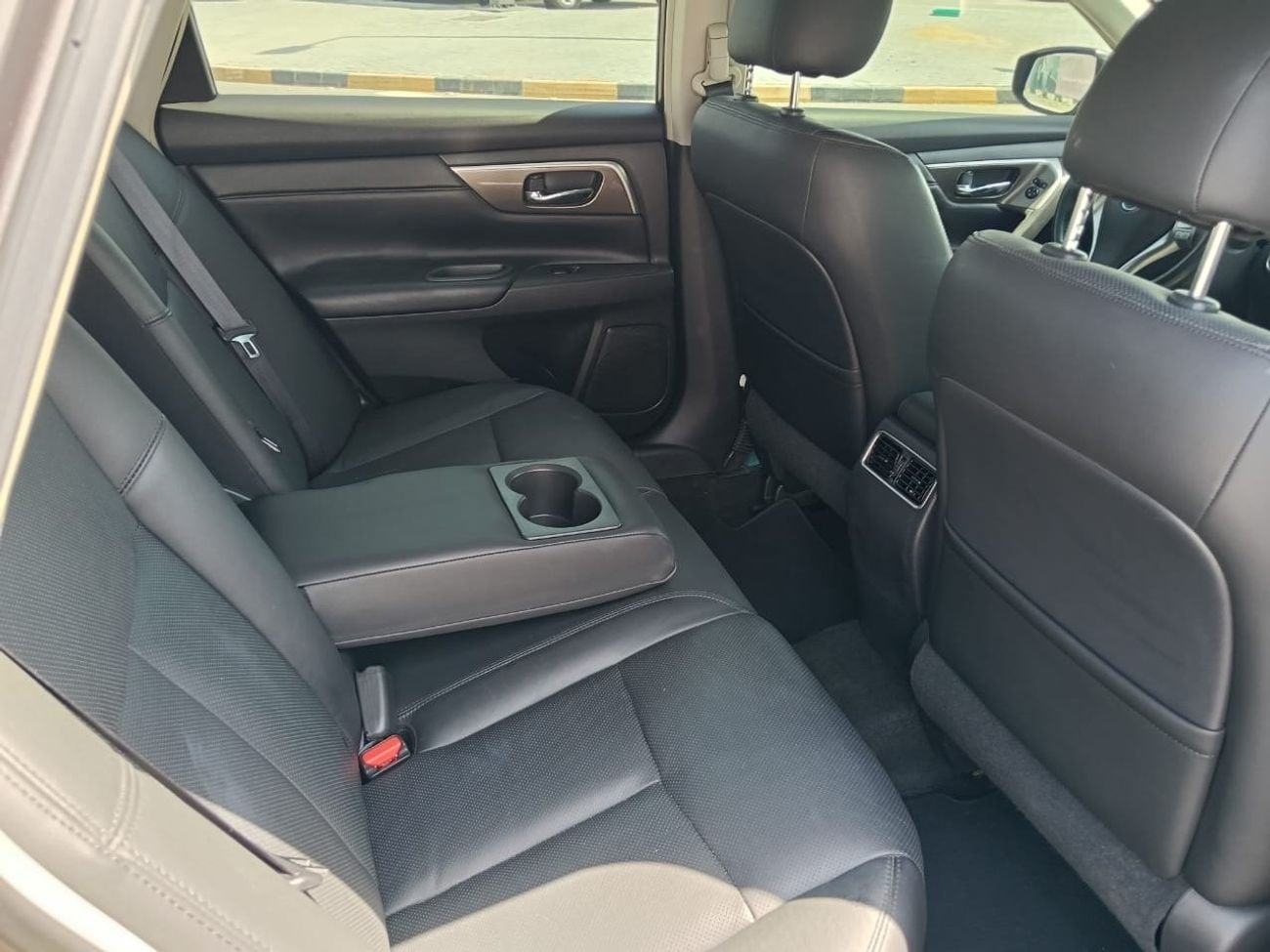 Nissan Altima SL 2.5L V4