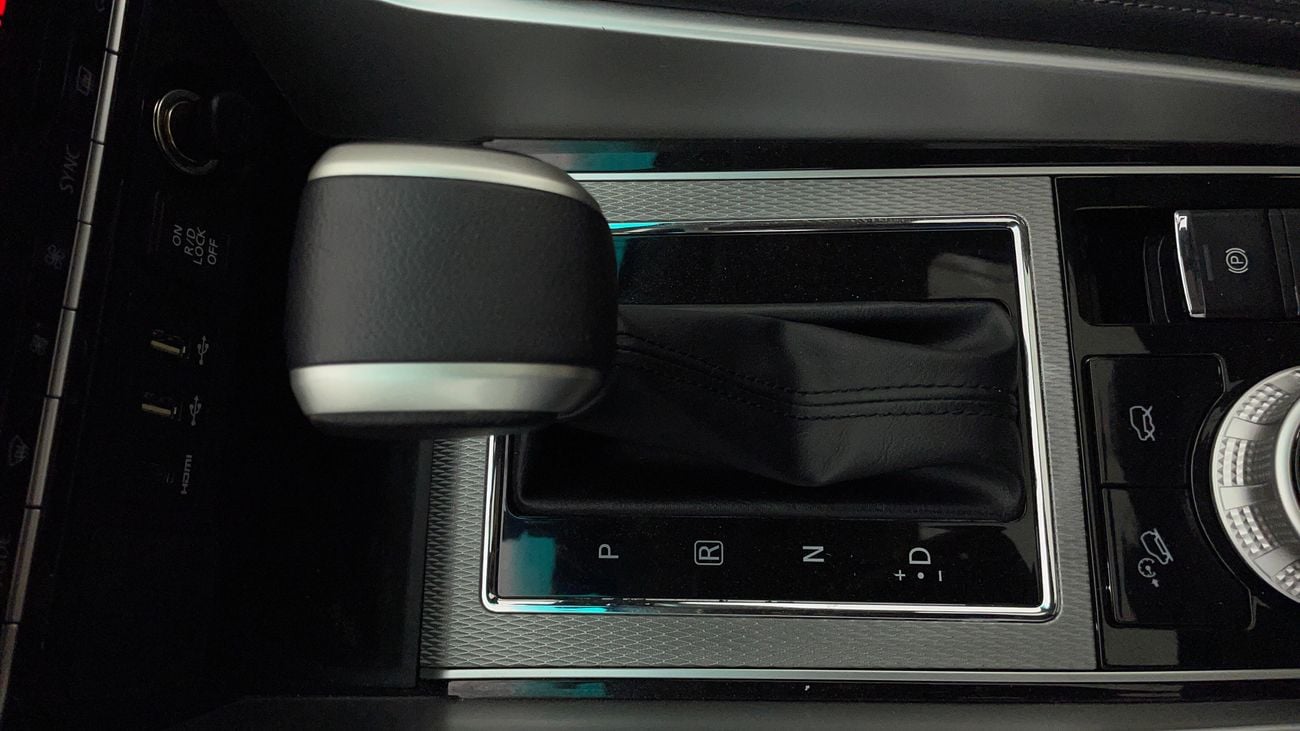 ميتسوبيشي مونتيرو سبورت GLS HIGHLINE PRIME EDITION 3 | بدون دفعة مقدمة | اختبار القيادة في المنزل