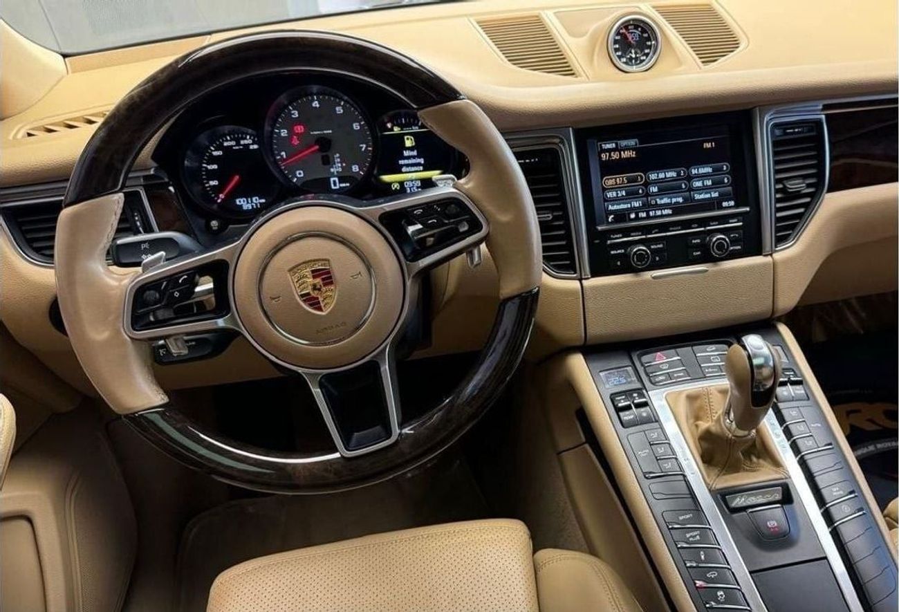 بورش ماكان S | 2015 | GCC Specs | Extended Warranty | Full Service History