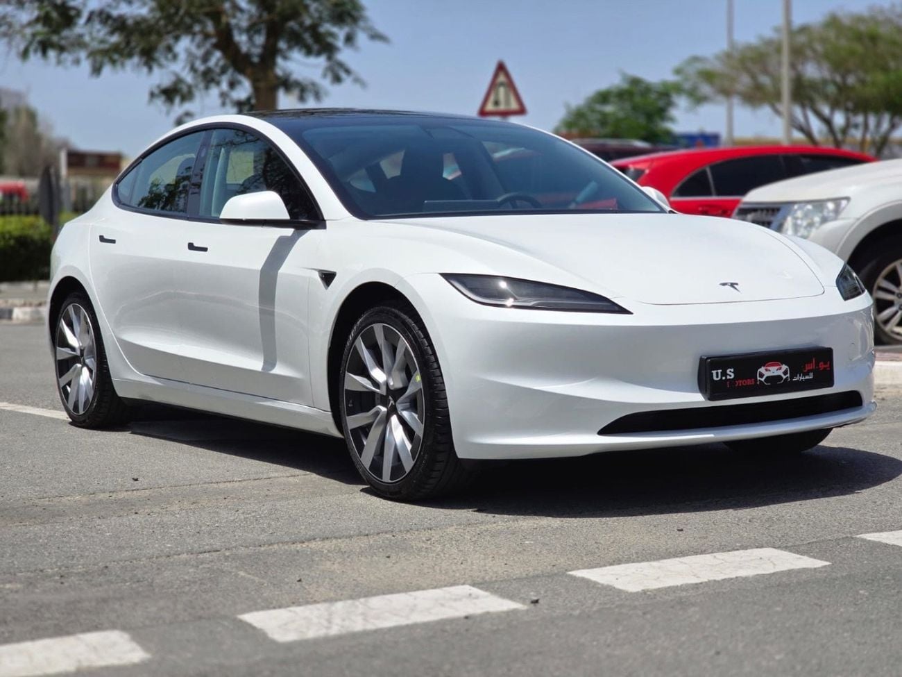 تسلا موديل 3