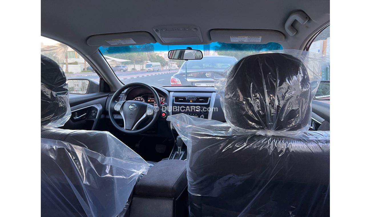 Nissan Altima American