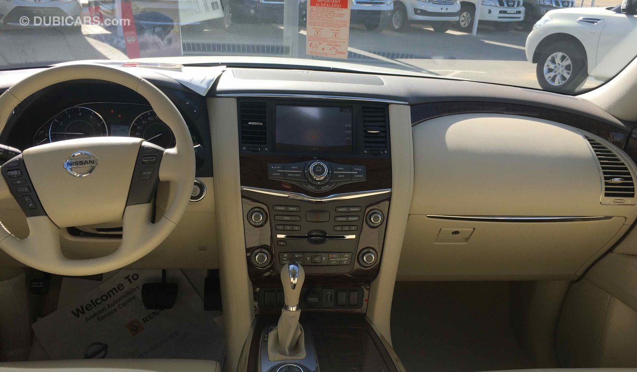 Nissan Patrol سياره نظيفه جدا جديده بحالة الوكاله غير مستخدمه