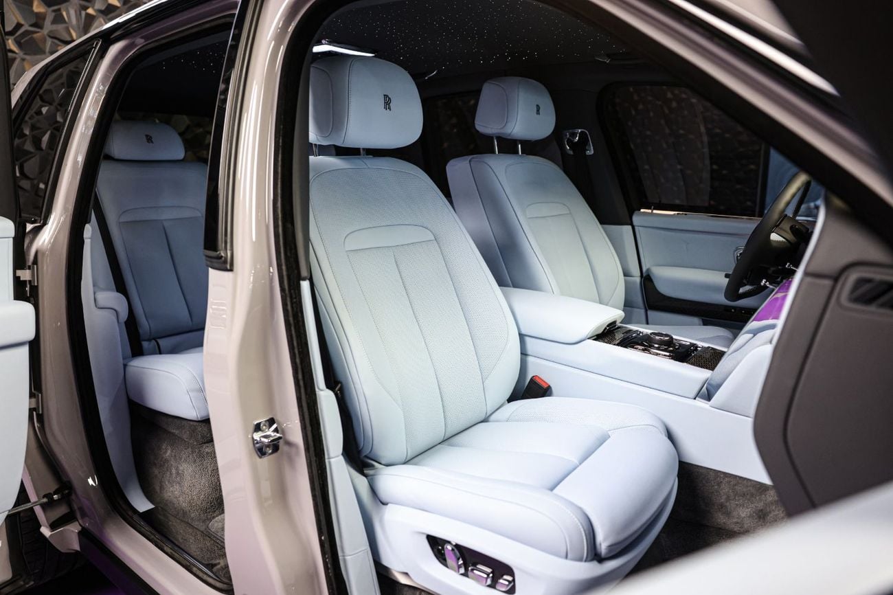 Rolls Royce Cullinan BLACK BADGE