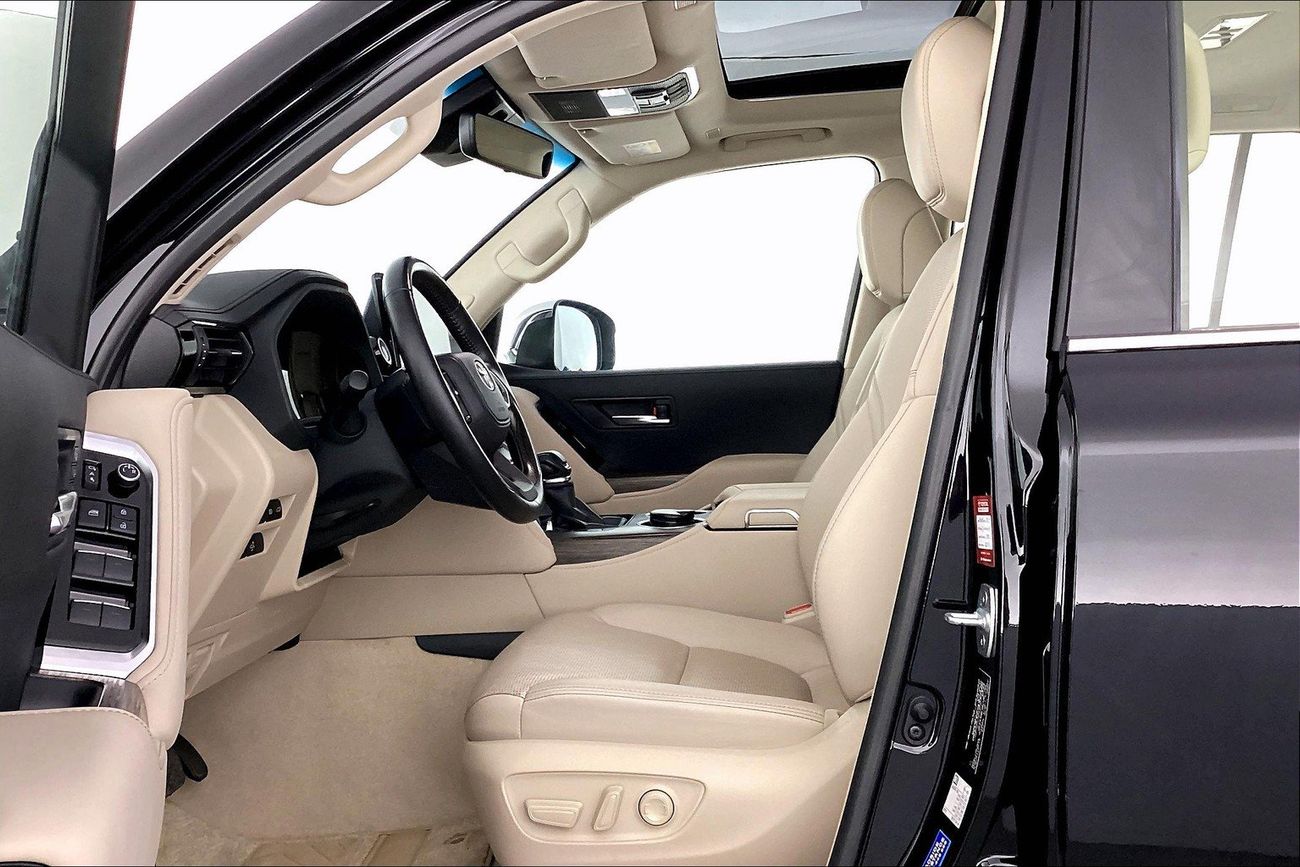 Toyota Land Cruiser VXR | Guaranteed Warranty | 0 Down Payment