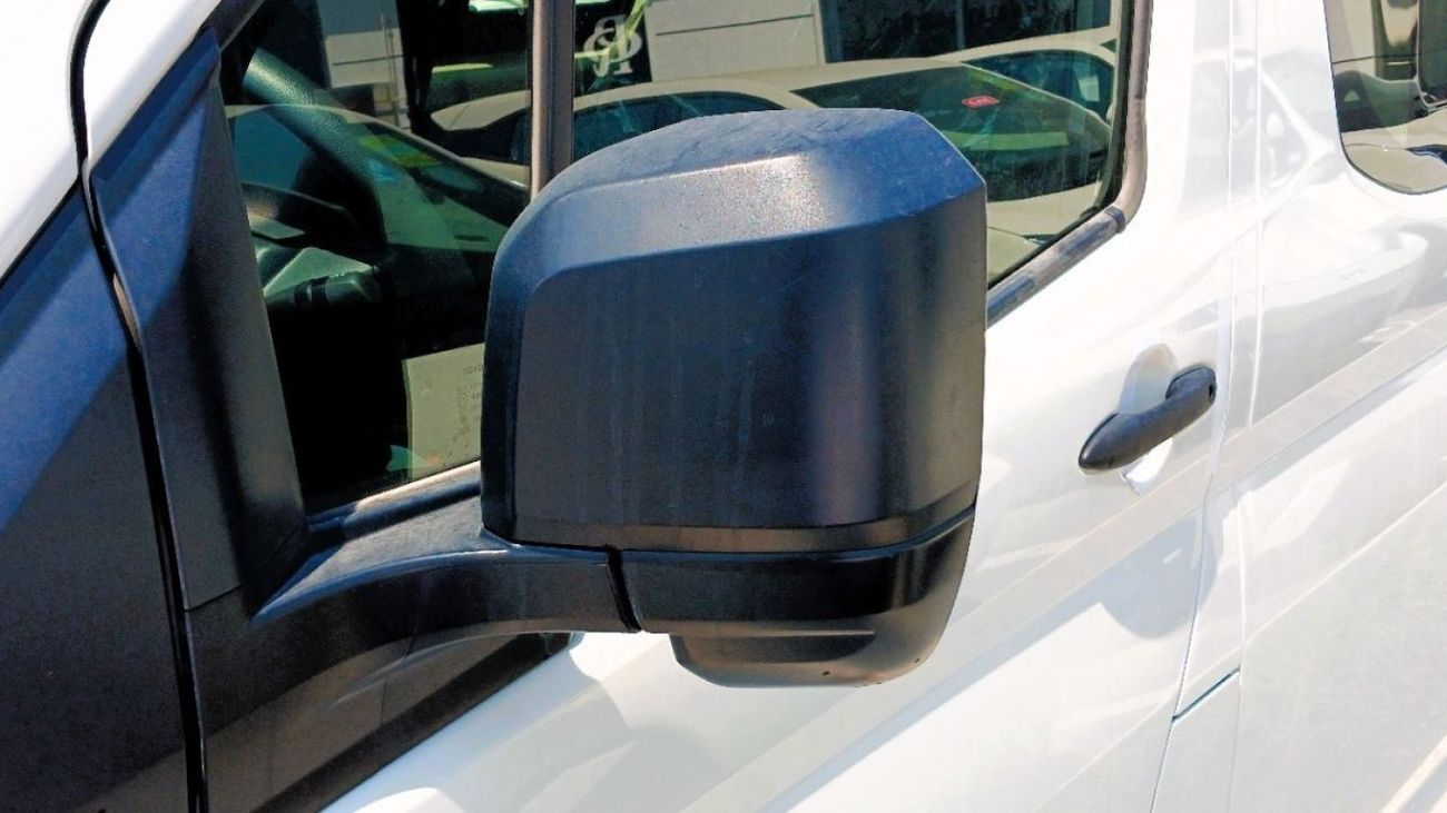 Toyota Hiace Toyota HiAce 2.8L Diesel Manual 13-seater  2025YM