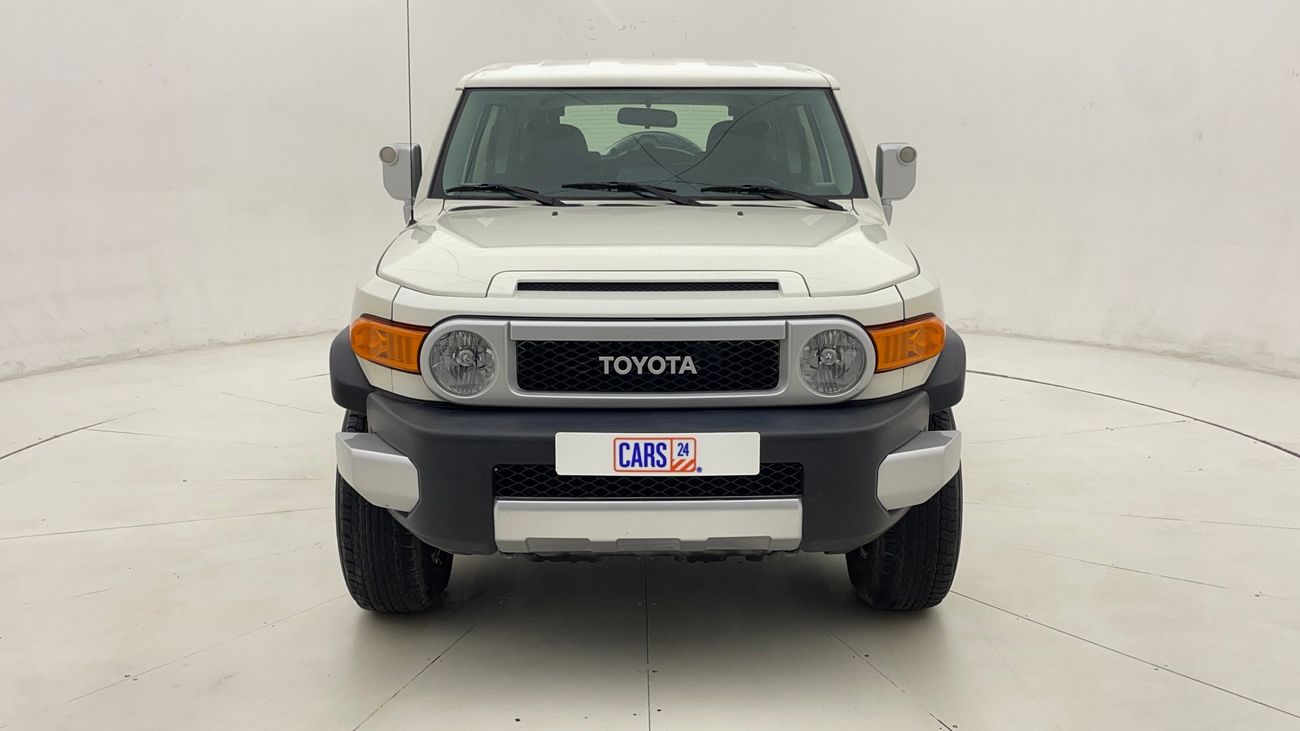 Toyota FJ Cruiser GXR 4 | Zero Down Payment | Home Test Drive