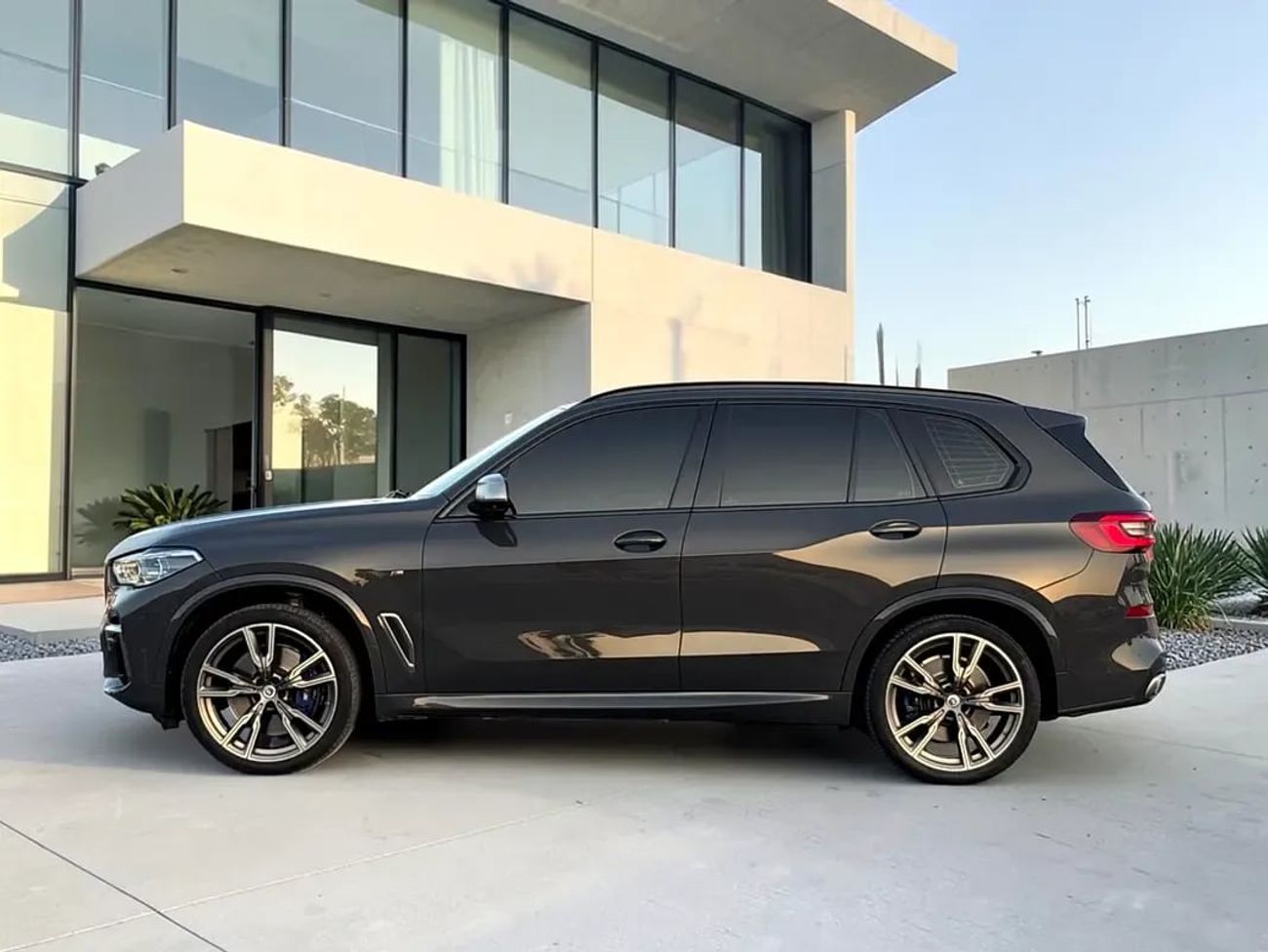 BMW X5 STD M50i 4.4L AED 4,304 P.M | 0% DOWN PAYMENT | BMW X5 M50I | 2023 | Under warranty and Valid Servic