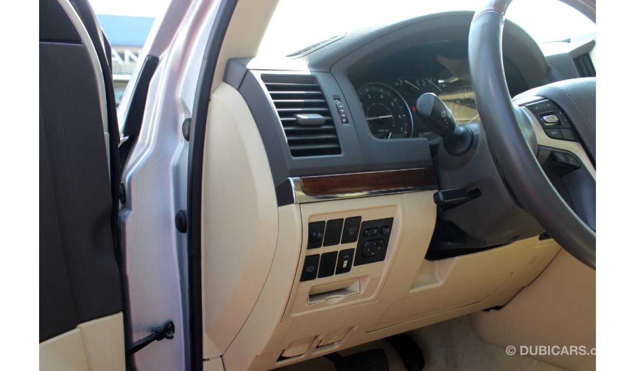 Toyota Land Cruiser (2016) GXR V6, GCC