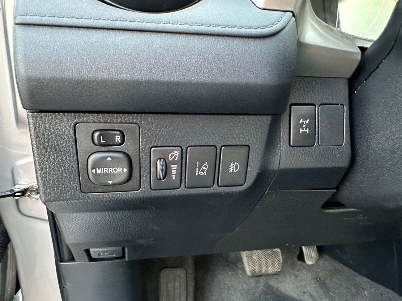 تويوتا راف ٤ VX